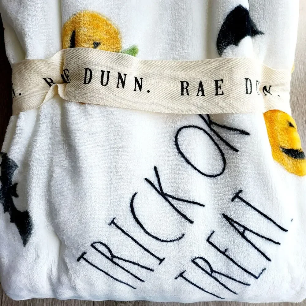 NWT RAE DUNN Trick Or Treat Plush Throw Halloween Bat Pumpkin Blanket 50×70